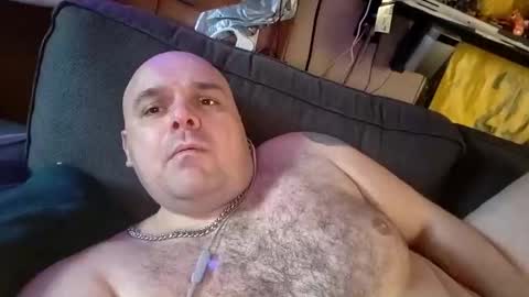 chubbyman40 online show from May 13, 4:20 am