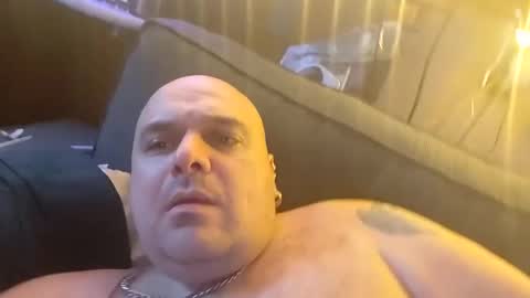 chubbyman40 online show from May 11, 6:49 pm
