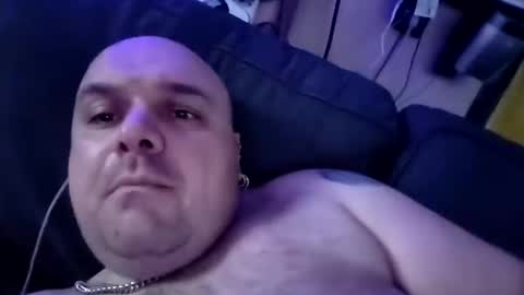 chubbyman40 online show from May 6, 6:03 am