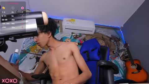 Cj Bocanegra online show from December 14, 1:27 pm