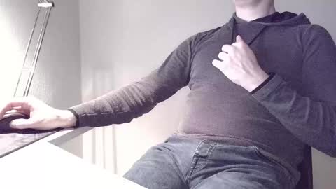 clamshive7 online show from May 23, 10:26 pm