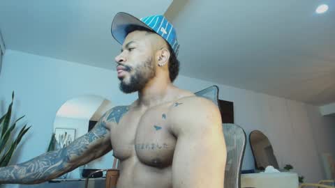 clark_strong online show from April 9, 11:16 am