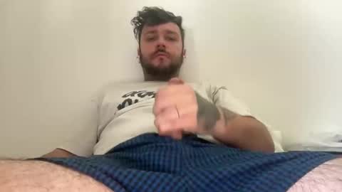 climasturbate online show from April 19, 8:44 pm