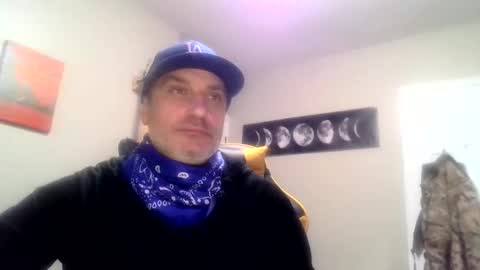 chad online show from December 12, 7:30 am