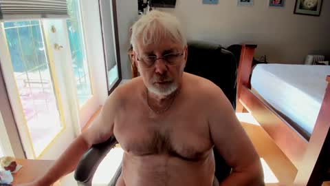 Snapshot of cloudalert62 chatting on October 5, 8:24 pm cloudalert62 online show from October 5, 8:24 pm