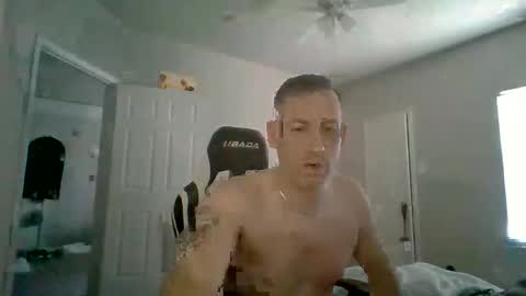 Snapshot of cmypenis chatting on March 12, 4:24 pm Master Bates online show from March 12, 4:24 pm
