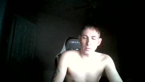 Snapshot of cmypenis chatting on December 10, 5:50 am Master Bates online show from December 10, 5:50 am