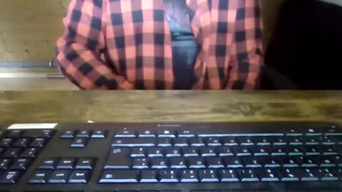 Snapshot of cock4onenight chatting on December 12, 11:18 am cock4onenight online show from December 12, 11:18 am