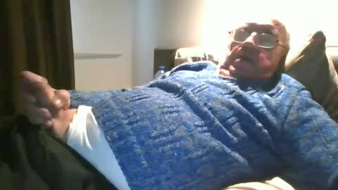 cock9635 online show from March 2, 10:37 am