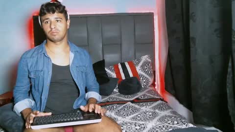 Jason online show from December 18, 2:32 am