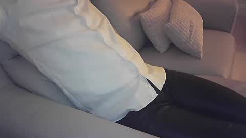 Kik Tallin22 online show from February 8, 7:27 pm