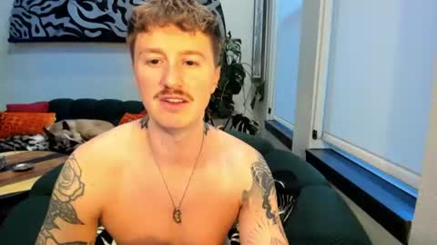 Cody and Emeraldboy online show from June 14, 2:24 am