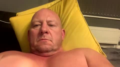 col4nows online show from September 23, 9:03 pm