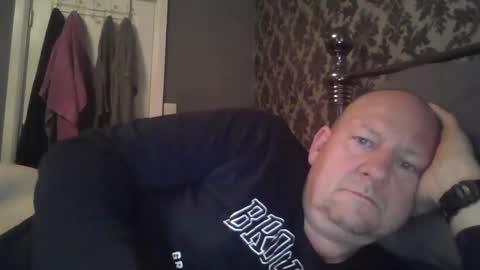 col4nows online show from March 7, 8:13 am