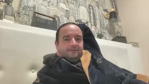 Snapshot of colambus555 chatting on October 8, 7:40 pm colambus555 online show from October 8, 7:40 pm