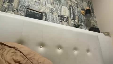 colambus555 online show from October 27, 8:33 pm