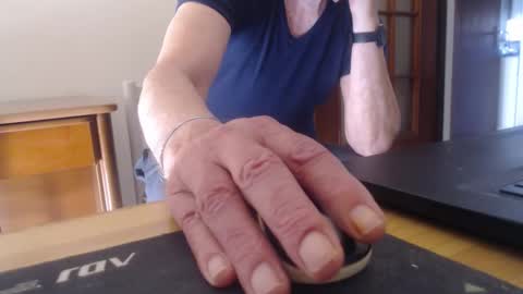 comemivuoi2 online show from April 7, 6:57 am