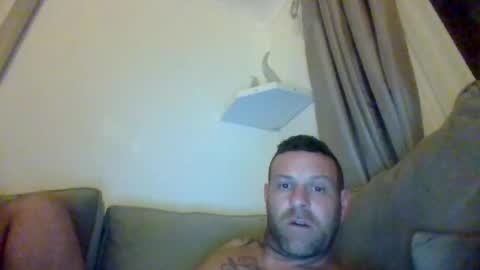 comesee10 online show from February 4, 11:11 pm