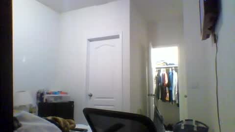 Snapshot of cooldude122222 chatting on September 28, 6:44 am cooldude122222 online show from September 28, 6:44 am