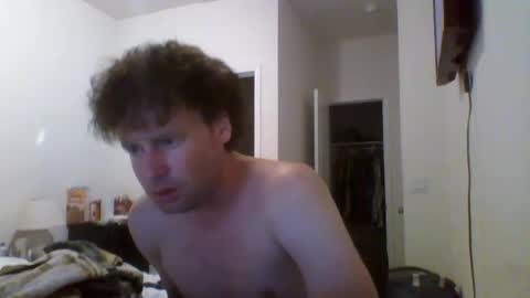 Snapshot of cooldude122222 chatting on September 18, 2:57 am cooldude122222 online show from September 18, 2:57 am