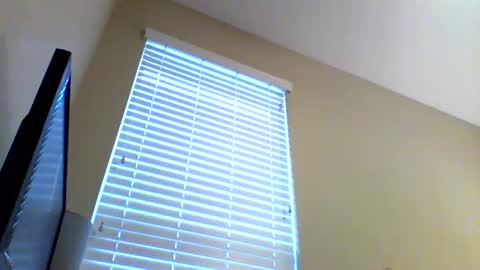Snapshot of cooldude122222 chatting on January 26, 5:44 pm cooldude122222 online show from January 26, 5:44 pm