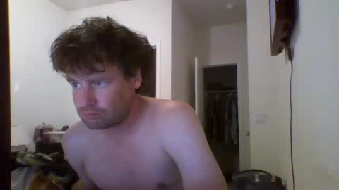 Snapshot of cooldude122222 chatting on September 20, 8:47 am cooldude122222 online show from September 20, 8:47 am