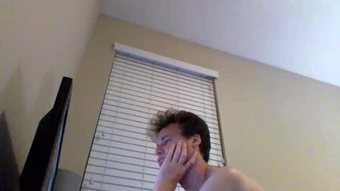 Snapshot of cooldude122222 chatting on February 8, 2:36 am cooldude122222 online show from February 8, 2:36 am