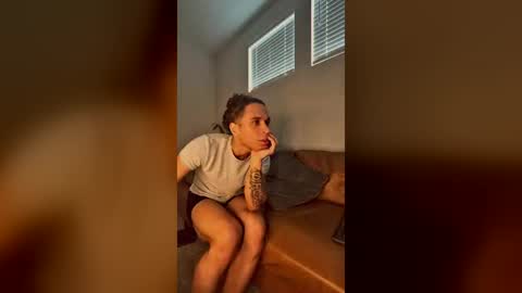 corbinrichardsx online show from August 7, 3:29 pm