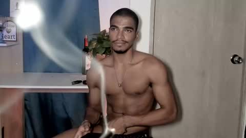 CoreyGlover online show from March 5, 9:49 am