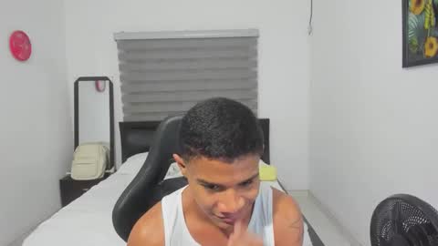 Ethan  online show from February 25, 2:56 am