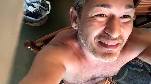 countryjoe2002 online show from October 3, 3:28 pm