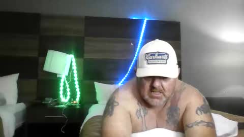 Ieathairytacos online show from November 27, 11:52 pm