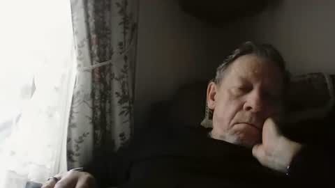 courieral1 online show from January 13, 9:35 am