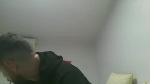 funcouple online show from February 5, 10:33 pm