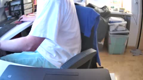 Snapshot of crazystef42 chatting on January 22, 7:03 am crazystef42 online show from January 22, 7:03 am