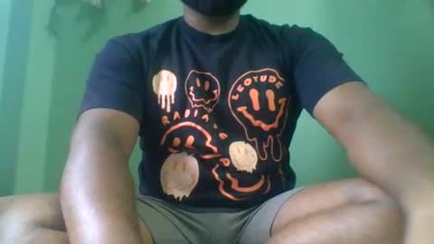 crazzy_booy online show from July 6, 3:25 am