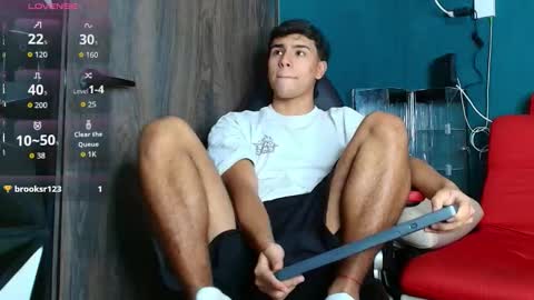 crh58_ online show from December 2, 10:02 pm