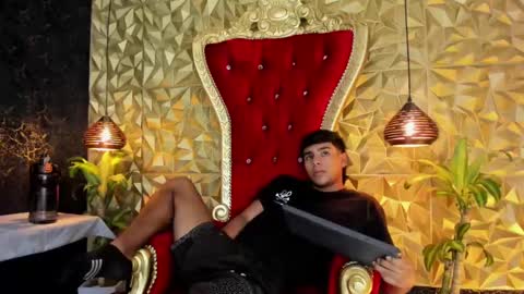 crh58_ online show from September 19, 12:13 am