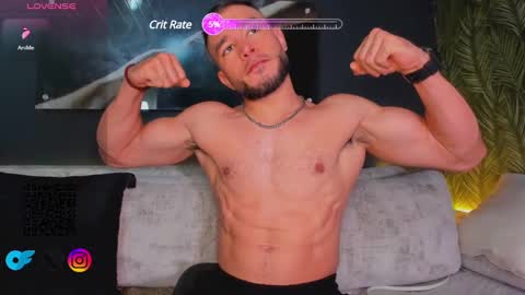 CRHISTIAN online show from January 12, 1:32 am