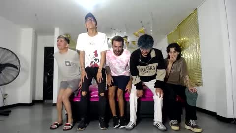 crismens online show from February 14, 3:11 am