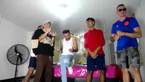 crismens online show from March 2, 3:24 am