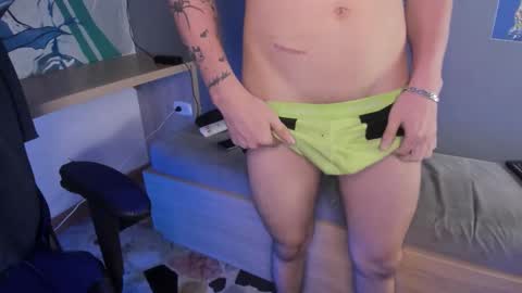 Cris online show from March 2, 5:08 am