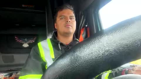 Snapshot of crisva7214 chatting on October 29, 4:21 pm crisva7214 online show from October 29, 4:21 pm