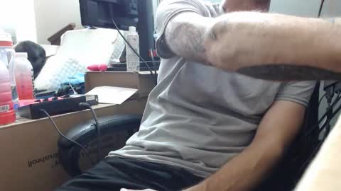 Crownandkat online show from March 27, 3:21 am