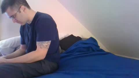 Crush380 online show from March 7, 7:22 pm