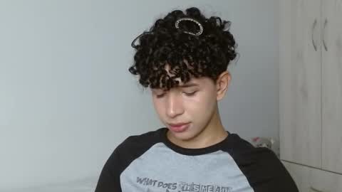 Cuddly online show from February 25, 4:31 pm