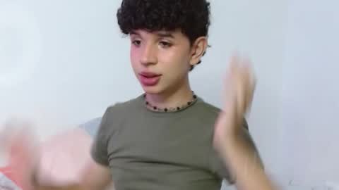 Cuddly online show from September 21, 10:59 am