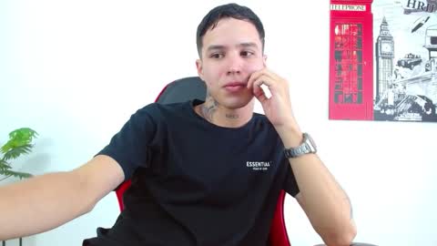 cumandres online show from February 10, 3:39 pm