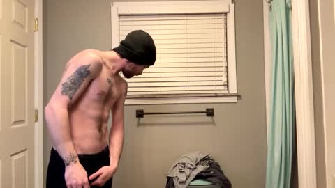 Snapshot of cumking51 chatting on February 18, 4:04 am ConCon online show from February 18, 4:04 am