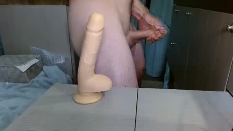 cummingallday6969 online show from December 16, 7:37 am